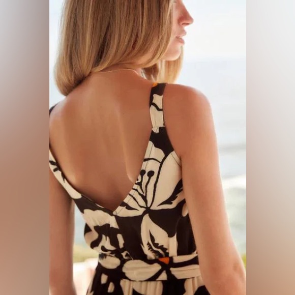 NEXT DIRECT V-NECK BELTED SUMMER WIDE LEG JUMPSUIT - BNWT - SIZE US16 - Picture 5 of 6